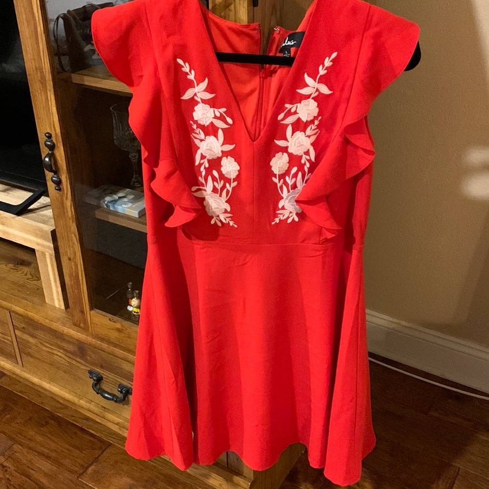 Lulú midi V neck dress with lining. Never worn